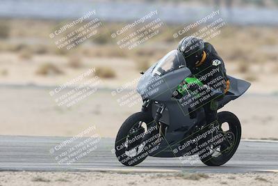 media/Sep-21-2025-Race Pace (Sun) [[98bf33ef95]]/Non Verified/6-Turn 16 Exit (12pm)/